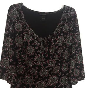 Lane Bryant top black pink white size 14-16 EUC